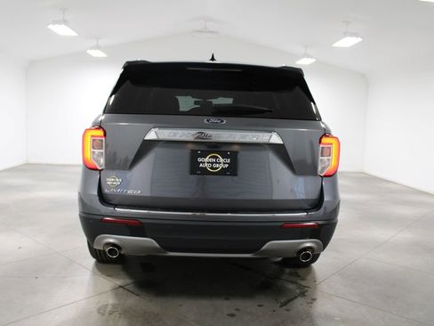 Used 2023 Ford Explorer Limited image 8