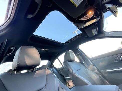 Used 2025 BMW 330i xDrive Sedan w/ Convenience Package image 23