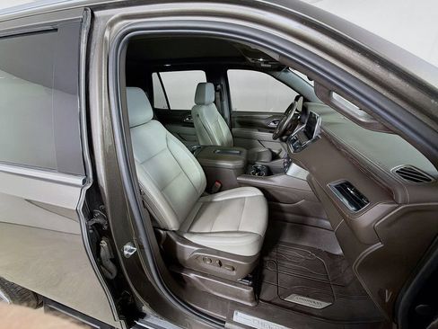 Used 2021 Chevrolet Tahoe LT AWD/4WD image 27