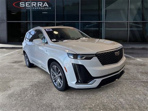 Used 2020 Cadillac XT6 Premium Luxury image 5