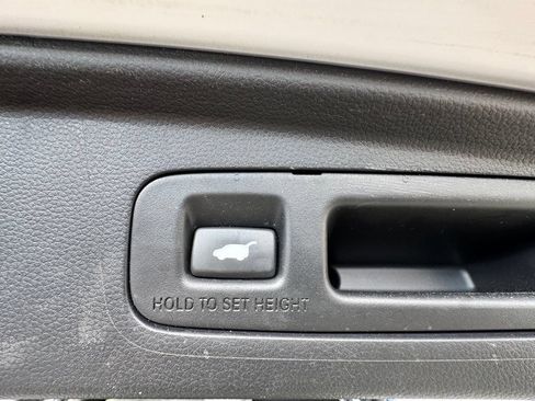 Used 2023 Honda CR-V EX-L image 31