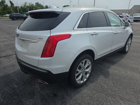 Used 2018 Cadillac XT5 Premium Luxury w/ Driver Assist Package AWD/4WD image 4