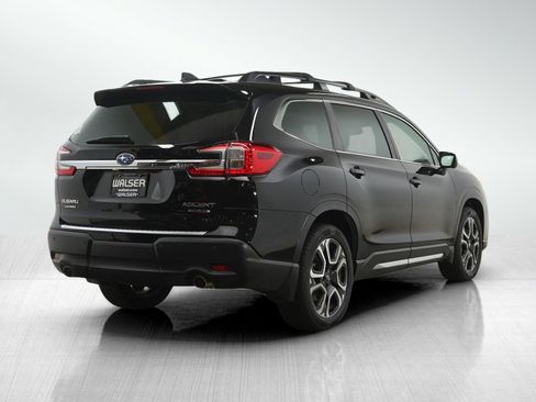 Used 2023 Subaru Ascent Limited w/ Technology Package AWD/4WD image 5