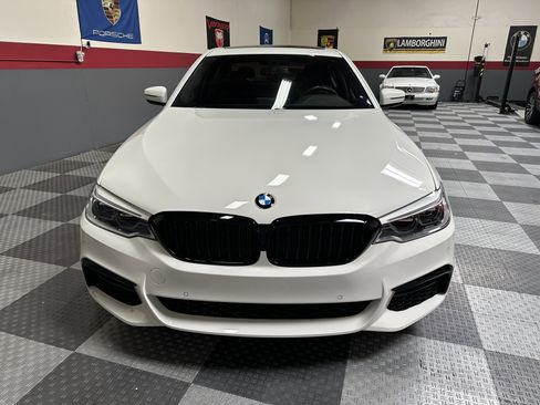 Used 2017 BMW 540i w/ M Sport Package RWD image 34