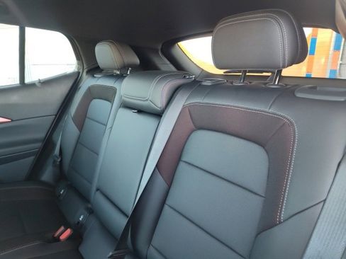 New 2025 Chevrolet Equinox EV RS image 23