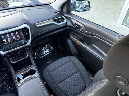 Used 2023 GMC Acadia SLE w/ Driver Convenience Package AWD/4WD image 30