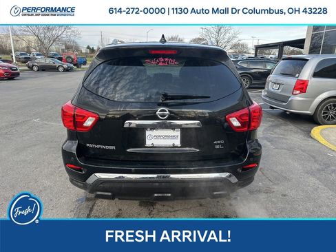 Used 2019 Nissan Pathfinder SL image 5