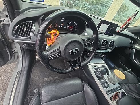 Used 2019 Kia Stinger GT2 AWD/4WD image 12