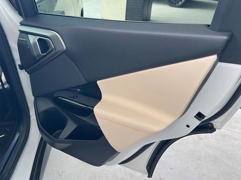 New 2026 BMW X3 xDrive30 w/ Premium Package AWD/4WD image 13