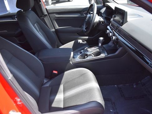 Used 2024 Honda Civic Sport image 12