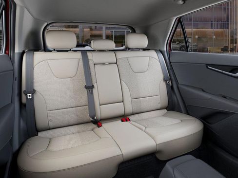 New 2025 Kia Niro EX image 16