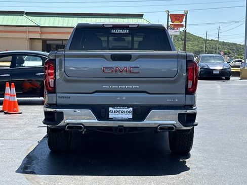 Used 2021 GMC Sierra 1500 SLT AWD/4WD image 4