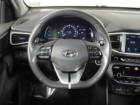 Used 2019 Hyundai Ioniq Electric image 20