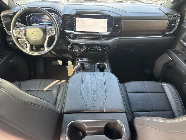 Used 2023 Chevrolet Silverado 1500 High Country w/ Technology Package AWD/4WD image 20