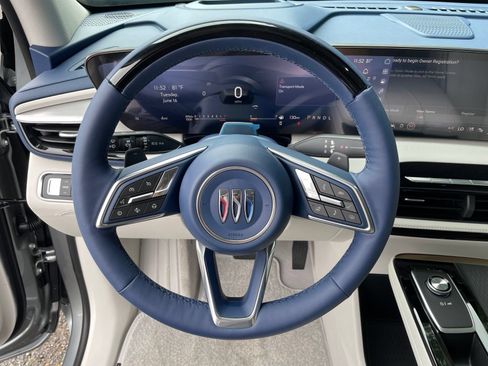 New 2026 Buick Enclave Avenir w/ Super Cruise Package FWD image 18