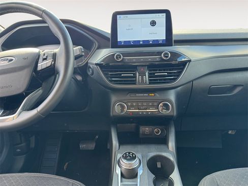 Used 2024 Ford Escape Active image 11