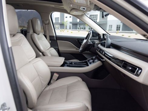 Used 2021 Lincoln Aviator Reserve w/ Equipment Group 202A AWD/4WD image 35