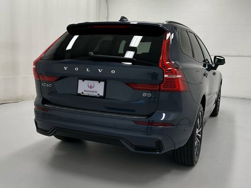 Used 2024 Volvo XC60 B5 Plus w/ Protection Package Premier AWD/4WD image 6