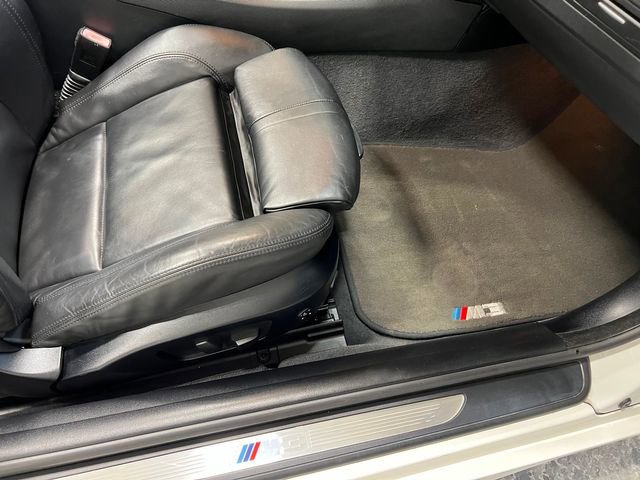 Used 2010 BMW M3 Convertible RWD image 23