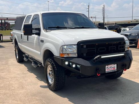 Used 2004 Ford F350 Lariat AWD/4WD image 9