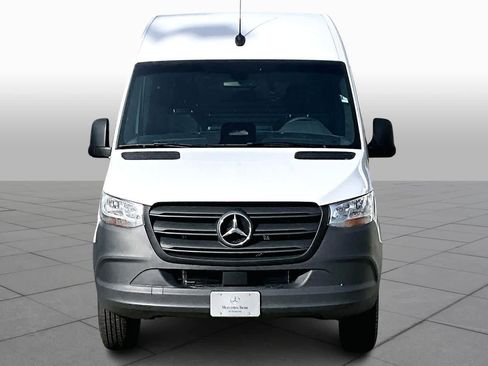 New 2026 Mercedes-Benz Sprinter 2500 image 3