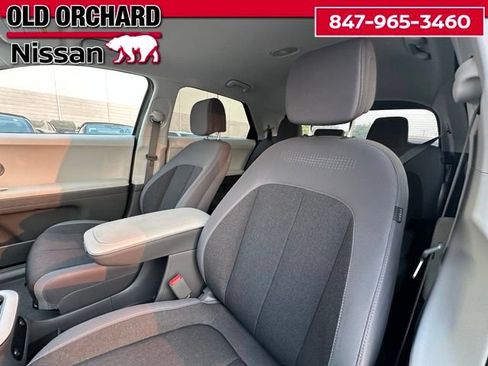Used 2024 Hyundai Ioniq 5 SE AWD/4WD image 11