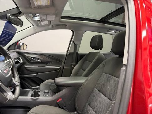 Used 2023 GMC Terrain SLE w/ Driver Convenience Package FWD image 17