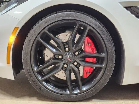 Used 2016 Chevrolet Corvette Stingray Coupe w/ 3LT Preferred Equipment Group image 28