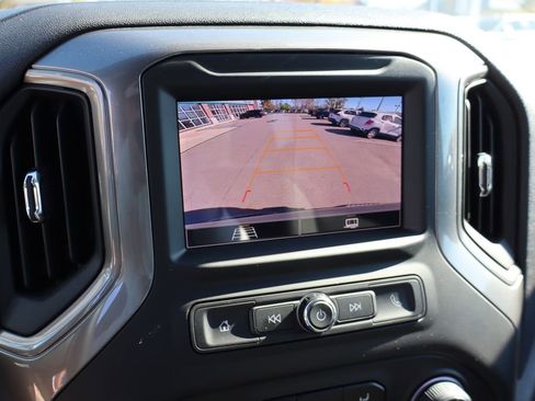 Used 2025 Chevrolet Silverado 1500 Custom Trail Boss w/ Dark Appearance Package image 22