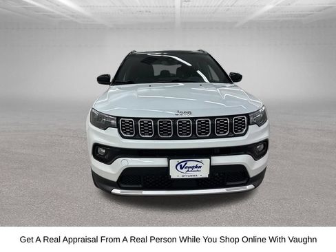Used 2025 Jeep Compass Limited AWD/4WD image 5