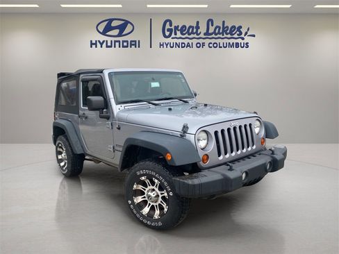 Used 2013 Jeep Wrangler Sport image 7