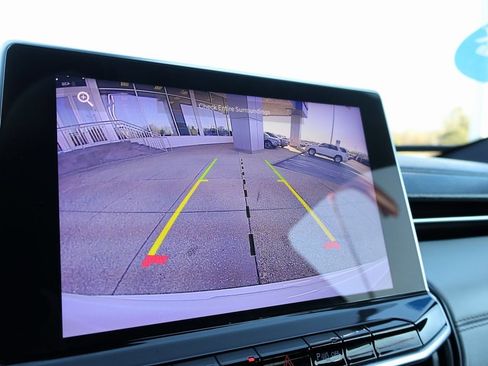 Used 2023 Jeep Compass Limited image 34