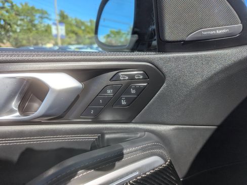 Used 2023 BMW X6 M50i w/ Executive Package image 13