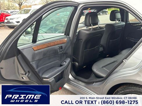 Used 2015 Mercedes-Benz E 350 4MATIC Sedan image 11