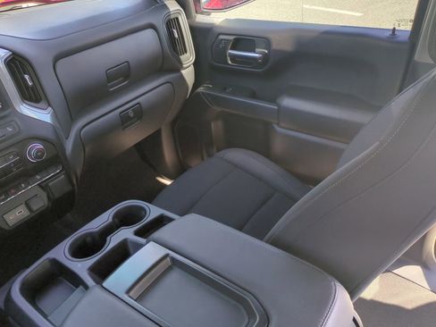 Used 2024 Chevrolet Silverado 1500 Custom Trail Boss image 25