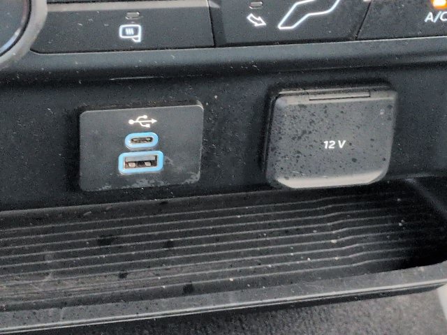 Certified 2024 Ford F350 XLT AWD/4WD image 21