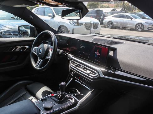 Used 2023 BMW M2 RWD image 15