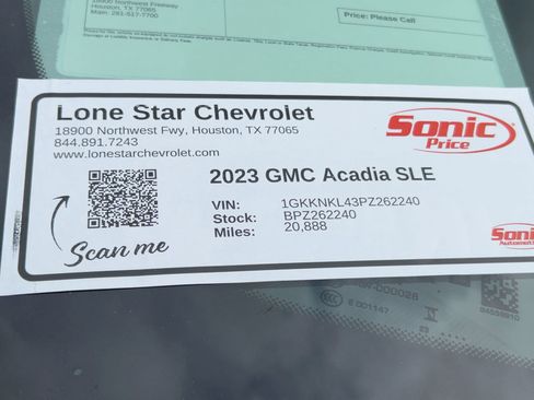 Certified 2023 GMC Acadia SLE w/ Driver Convenience Package image 32