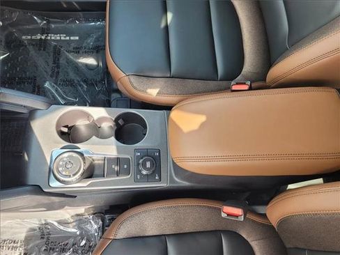 New 2025 Ford Bronco Sport Outer Banks w/ Sasquatch Outer Banks Package AWD/4WD image 26