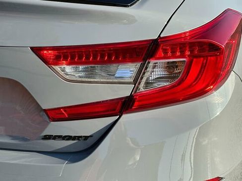 Used 2022 Honda Accord Sport Special Edition image 35
