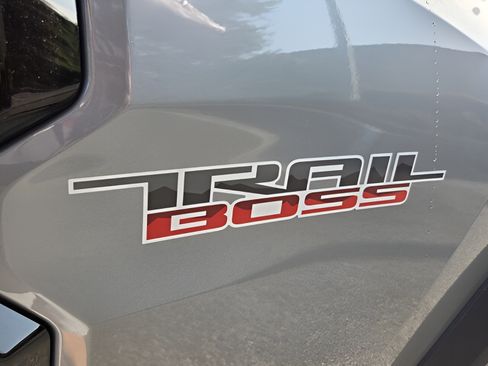 New 2026 Chevrolet Colorado Trail Boss AWD/4WD image 17