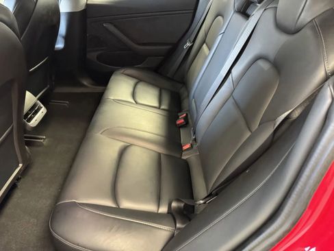 Used 2020 Tesla Model 3 Performance image 8