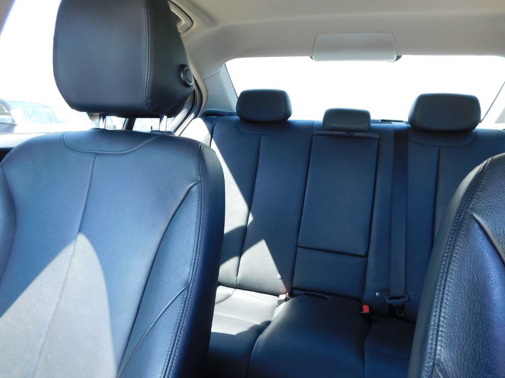 Used 2012 BMW 328i Sedan RWD image 28