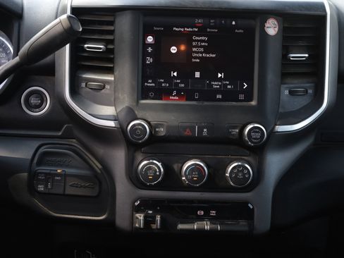 Used 2024 RAM 2500 Big Horn AWD/4WD image 7