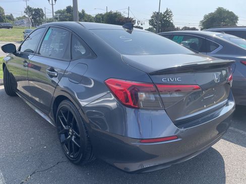 Used 2022 Honda Civic Sport image 4