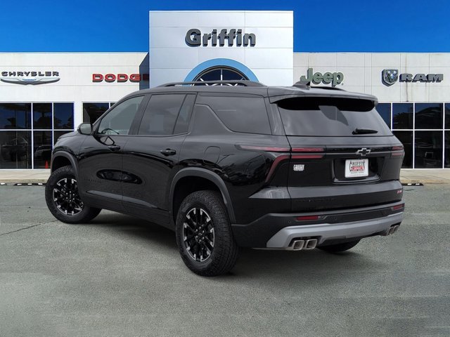 Used 2026 Chevrolet Traverse Z71 w/ LPO, Floor Liner Package AWD/4WD image 9