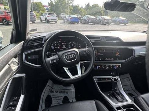 Used 2025 Audi Q3 2.0T Premium AWD/4WD image 11