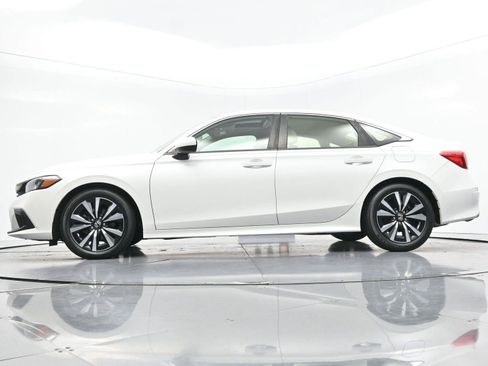 Used 2022 Honda Civic EX image 48