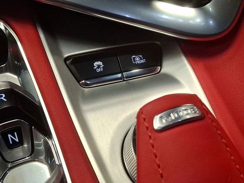 Used 2024 Chevrolet Corvette Stingray Preferred Cpe w/ Z51 Performance Package image 18