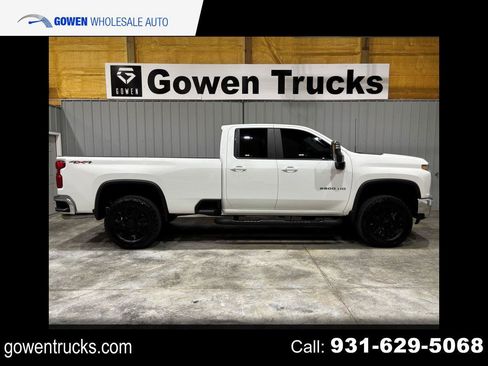 Used 2020 Chevrolet Silverado 2500 LT w/ Convenience Package AWD/4WD image 1